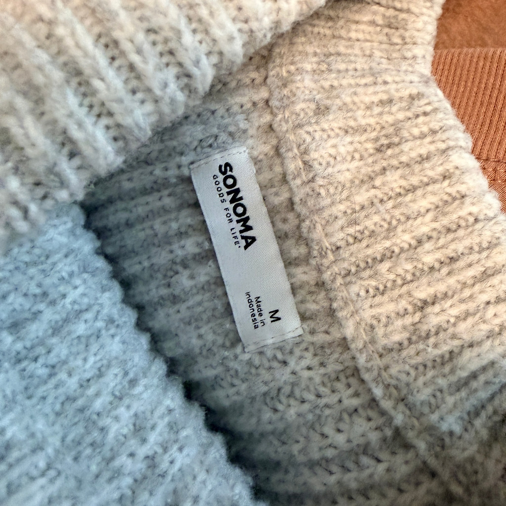 Women's Sweater Bundle Size Medium, Anne Klein, Buffalo David Bitton, Sonoma - Picture 6 of 16
